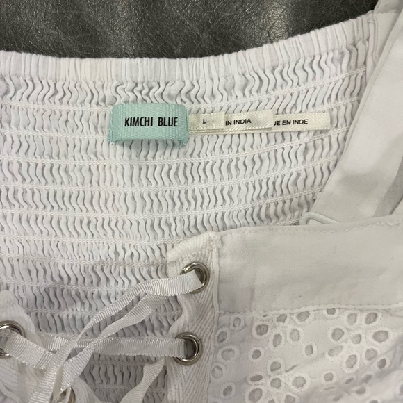 Kimchi Blue, Size L. White Lace Romper - Picture 6 of 7